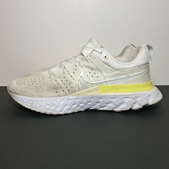 Nike White and Yellow Athletic Shoes - Picture 4 of 9